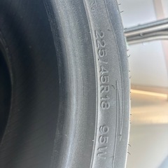 まだまだ履けます‼️225/45r18    