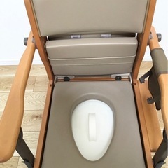 新品　介護用トイレ　ポータブルトイレ　の画像
