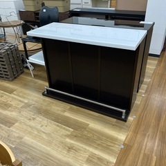 バーカウンター カラーダークブラウン×ホワイトのご紹介です！