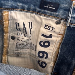 GAPジーンズの画像