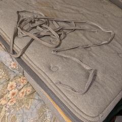 （裁縫）ベッドの補修して頂ける方 - 手伝って/助けて