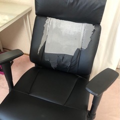 お取り引き中　
テレビ　パソコンデスク　チェア　ガラス台のセットの画像