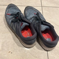 【NB】25 スニーカー