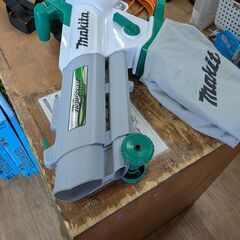 makita 電動ブロワ MUB1200の画像