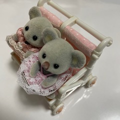シルバニアファミリー　二人乗りベビーカー　の画像