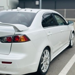 三菱 ギャランフォルテイス4WDの画像