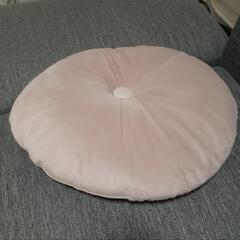 円形クッションの画像