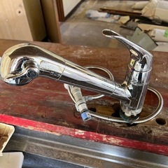 【現役稼働品】 キッチン　浄水器内蔵型シングルレバー混合水栓