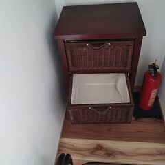 まだ新し目藤の家具の画像