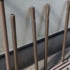 玄関　屋外　介助用品　手すり　関節すべて可動。サビゼロ。部品全部あり。値引き歓迎の画像