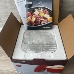 【新品未使用】レコルト ポットデュオ キャレ／多機能コンパクト電気鍋✨蒸す・焼く・煮る・揚げるOK！の画像