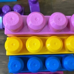 メガブロック　100ピース程度の画像