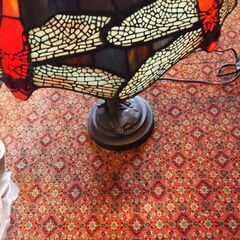 ステンドグラス、ブロンズシェイド、照明、置物、ハンドメイド、４０ｘ４０ｘ６０の画像