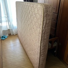 マットレスの画像