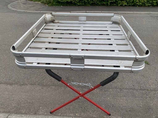 アルミ製　ルーフキャリア　汎用　テルッツオバーつき　
RV  四駆　キャンプ　アウトドアに
