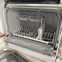 パナソニック食洗機（置台と分岐水栓付き）の画像