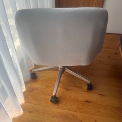 ファブリックチェアの画像