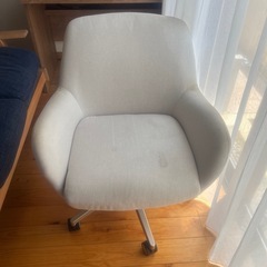 ファブリックチェアの画像