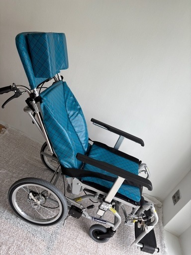 【お取引中】カワムラ KXL16-42 車椅子 ティルト＆リクライニング式車いす 介助式  アルミ製車イス スイングアウト ソフトタイ