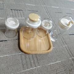 パイレックス 調味料入れ