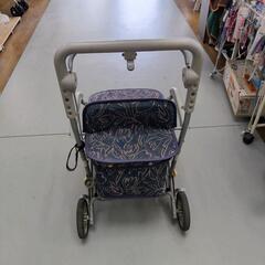 J515 ★全体的に使用感有り★YouMate★シルバーカー★チューリップ柄の画像