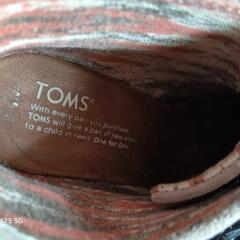 TOMS　サイズ22の画像