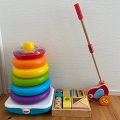 知育おもちゃ　
0歳〜2歳