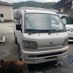 ダイハツハイゼット(132000km)車検無し2WD-MT5速