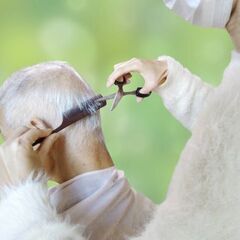 【訪問美容オープニングスタッフ募集】40代、50代の方活躍中！週1~OK◎東大阪市／未経験者歓迎／ブランクある方歓迎！の画像