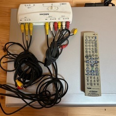 VHS DVD HDDプレーヤーの画像
