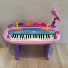 おもちゃ　ピアノ