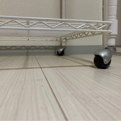 大きいサイズのメタルラック　クローゼットの画像