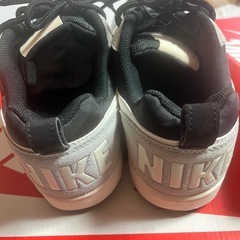NO.4 NIKE/コートボローLOWプレミアムの画像