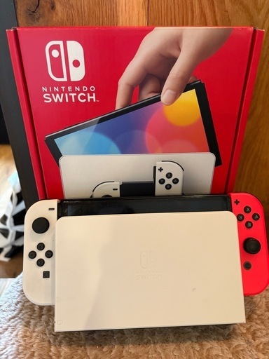 【お譲り先決まりました】【美品】Nintendo Switch 有機EL 傷なし　箱あり　付属品全てあり