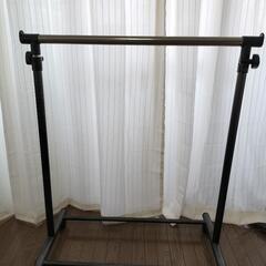 【無料お譲り】ハンガーラック 高さ調整可能