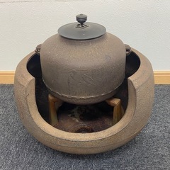 茶道具 風炉釜 鉄釜 茶釜 五徳　金属工芸 アンティーク  中古品