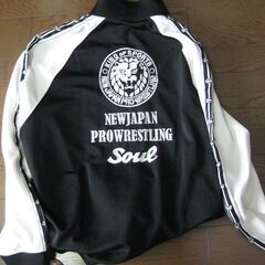 新日本プロレスセットアップジャージの画像