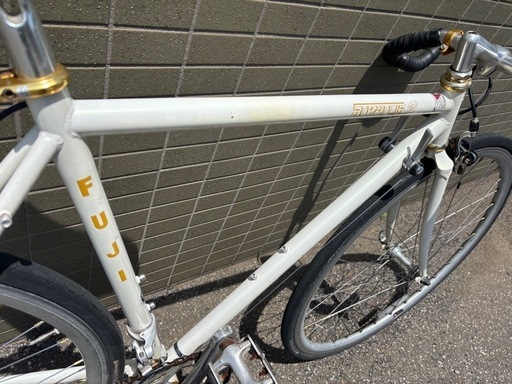 自転車本体　フジ　ストラトス