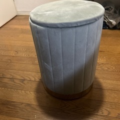 【お譲りします】 ドレッサーチェア（収納付き・グレー）🎀