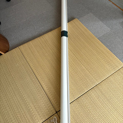 新品　突っ張り式ロールスクリーン
