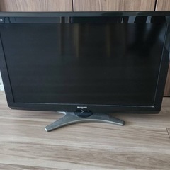 液晶カラーテレビ シャープ AQUOS 32インチ　