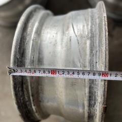 15インチ 6穴ホイールPCD139.7の画像