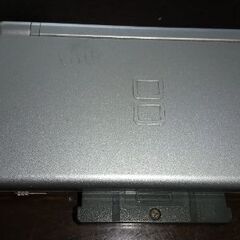 任天堂 DSライトの画像