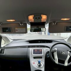 トヨタ　　プリウス　Sグレード　車検2年取り直し　ナビ　ドラレコ　ETC　Bluetoothの画像