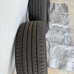 夏タイヤ　4本セット　225/45R18/95W　ヨコハマ　ブルーアース GT  AE51　クラウン　　レヴォーグ　等の画像