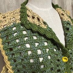 手編み！透かし編みベストカーディガン a vest; cardigan　hand knittingの画像