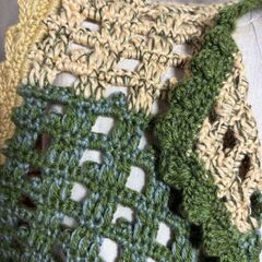 手編み！透かし編みベストカーディガン a vest; cardigan　hand knittingの画像