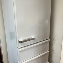 AQUA 4ドア冷蔵庫 355L　AQR-36K(W)2020年製