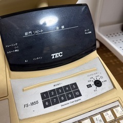 レトロレジの画像