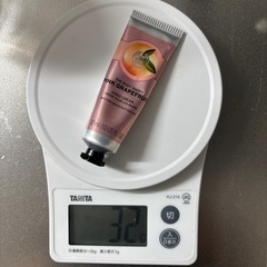THE BODY SHOP ピンクグレープフルーツハンドクリームの画像